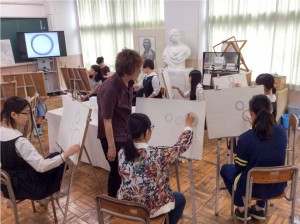 東京藝大卒の美術教諭が楽しくデッサンの基礎を教えます♪初心者の方も大歓迎です！
