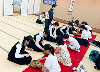 受験生向けに授業やクラブを体験できるイベントを開催しました