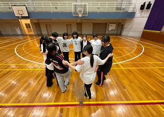 最後はいつもの円陣と挨拶で練習を締めました