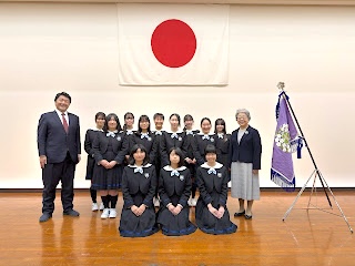 始業式で生徒会新役員認証式が行われました