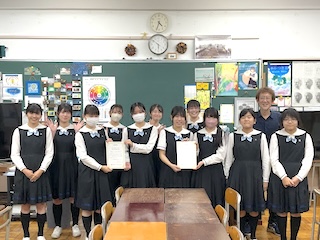 受賞報告【美術部展示室】2025年 第12回あかつき祭一般公開した美術部展示室についてご紹介