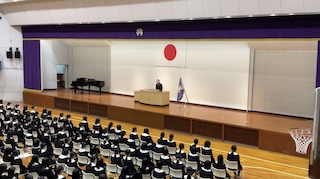 ３/４（水）に修了式を行いました