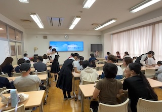 ７/４（土）に中学受験生向けの学校説明会を行いました