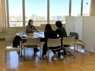 出願、入試に向けて本校教員と個別にご相談いただけます。