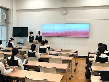 10/15に新生徒会説明会を行い、生徒会役員としての役割や各役職の仕事内容についてお話ししました